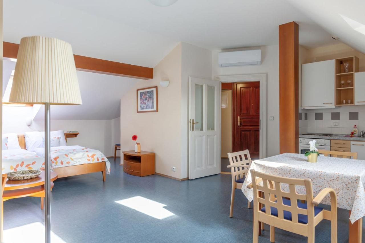Sibelius Apartahotel 3*